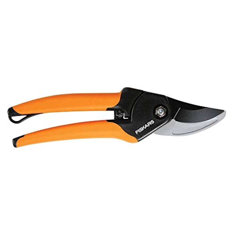 Fiskars Bypass Pruning Shears, 5/8-Inch Cut Capacity Garden Clippers, Gardening Scissors with Sharp, Rust Resistant Steel Blade